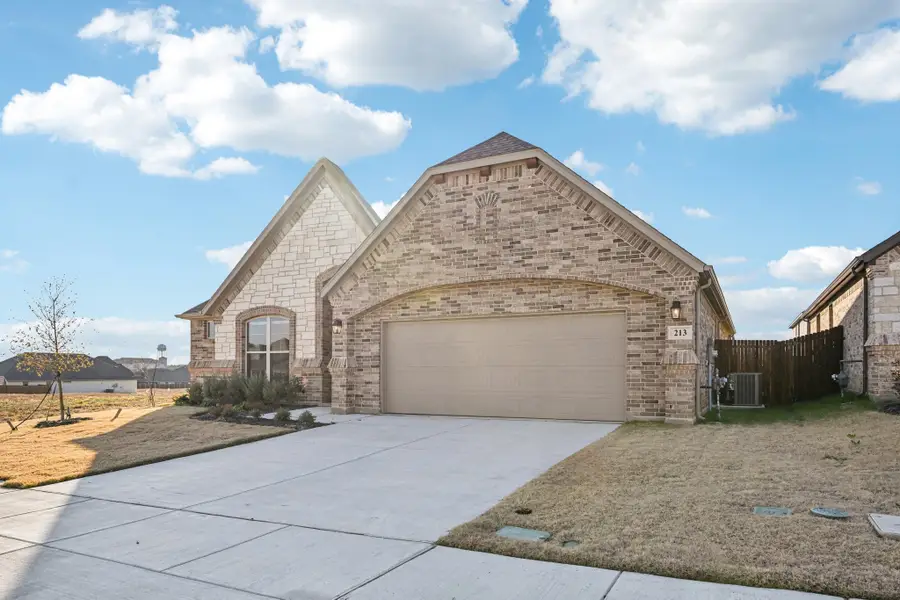 213 Navajo Trail, Alvarado, TX 76009 - #3