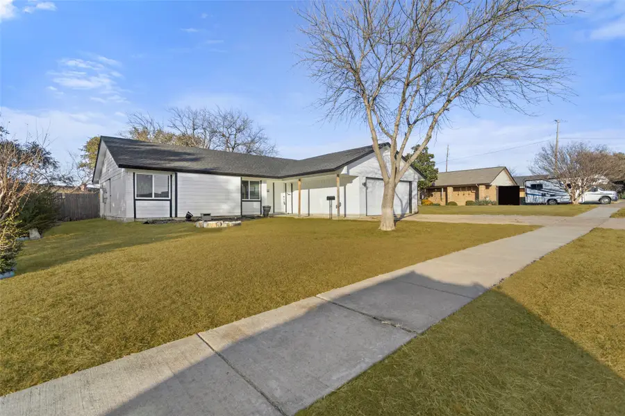 2023 Deerfield Drive, Carrollton, TX 75007 - Image #2