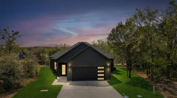 5801 Barkridge Drive, Granbury, TX 76048