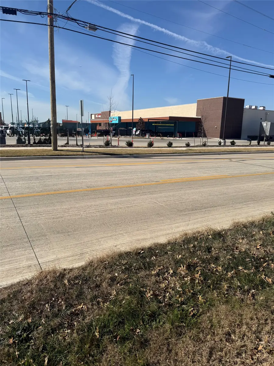 280 N Mitchell Road, Mansfield, TX 76063 - Image #2