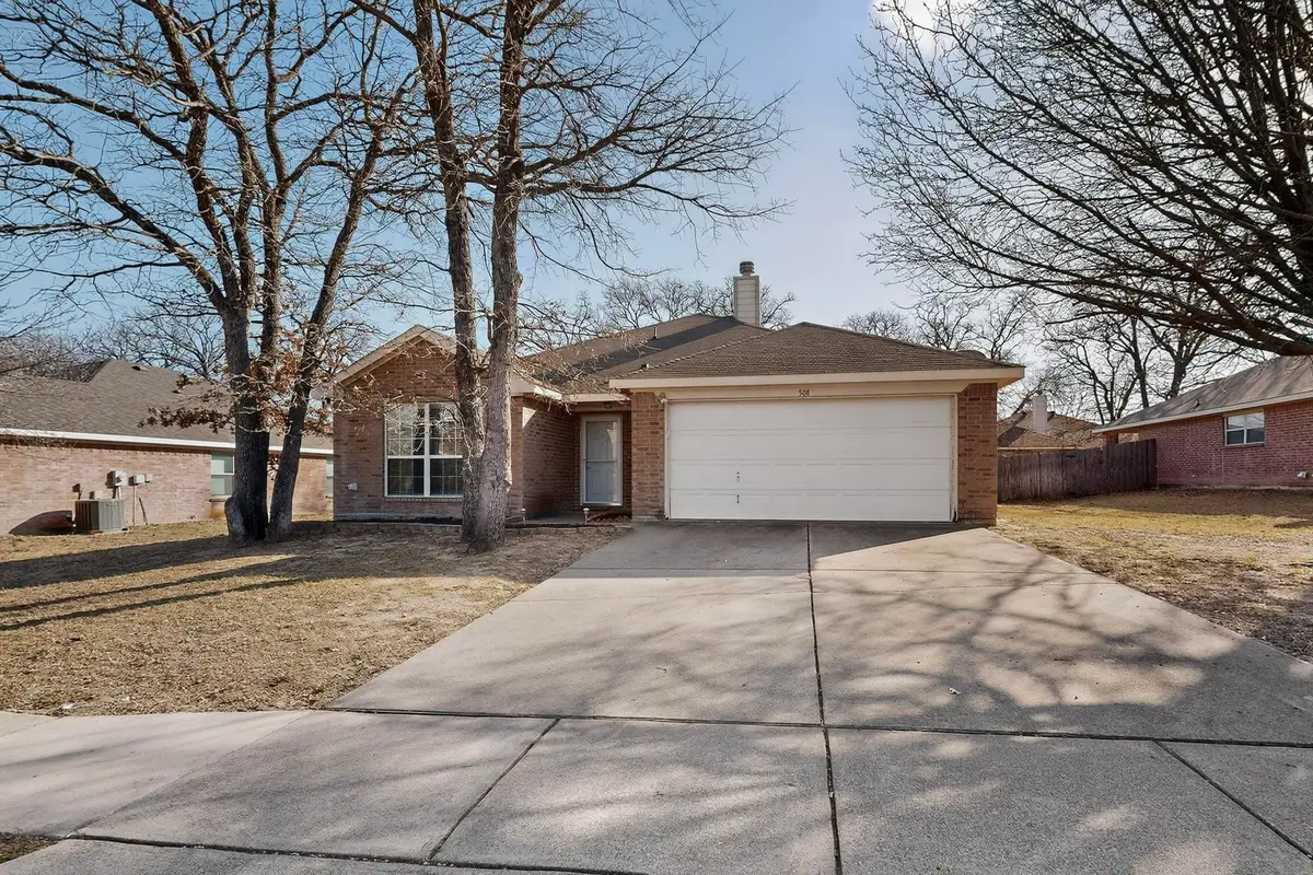 508 Logan Drive, Azle, TX 76020 - Image #1