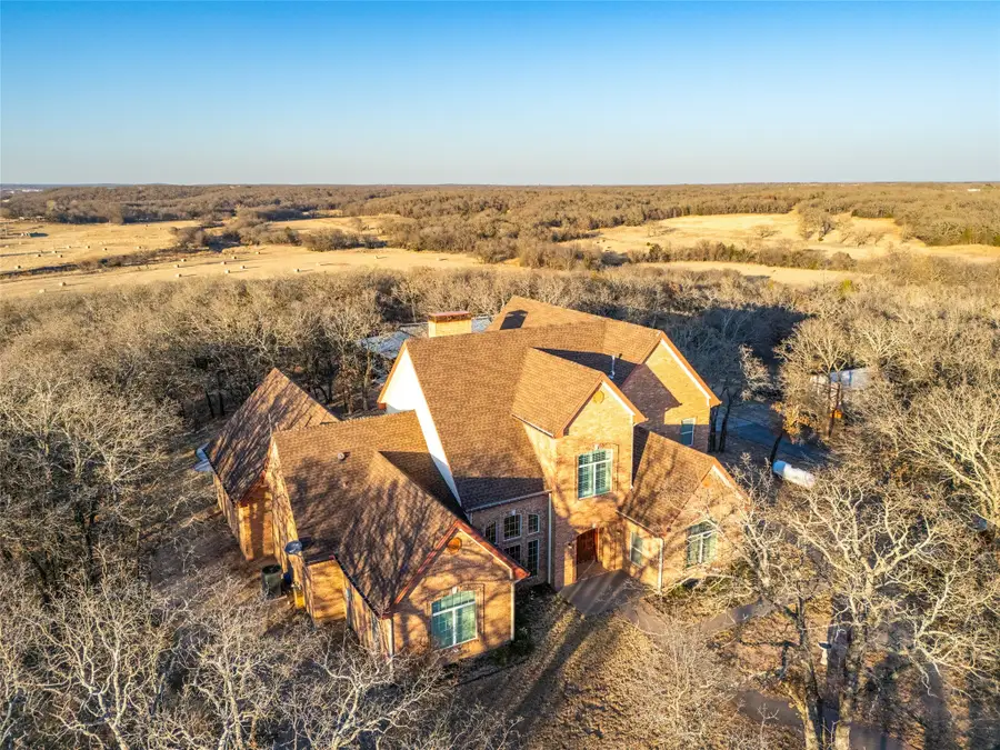 6831 State Highway 175, Montague, TX 76251 - #2