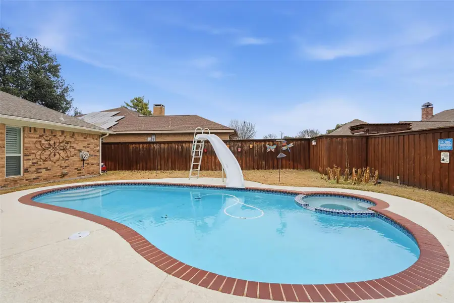 716 Willow Brook Drive, Allen, TX 75002 - Image #3