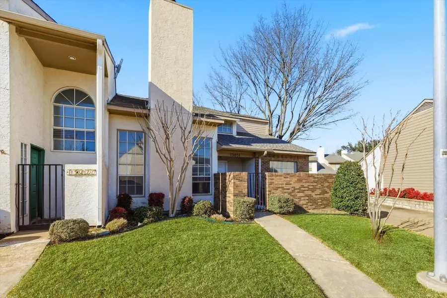 13031 Burninglog Lane, Dallas, TX 75243 - Image #2