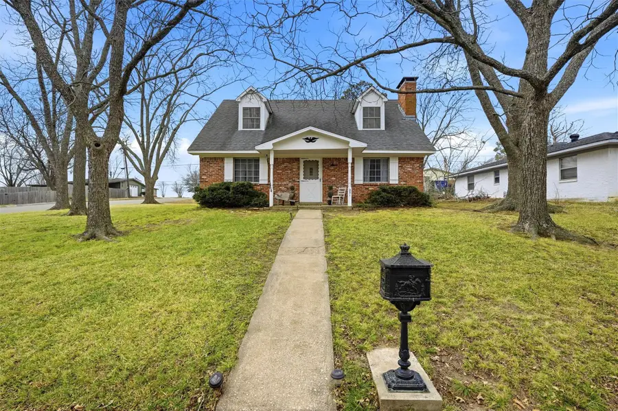 231 Ross Avenue, Denison, TX 75020 - Image #2