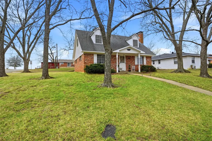 231 Ross Avenue, Denison, TX 75020 - Image #3