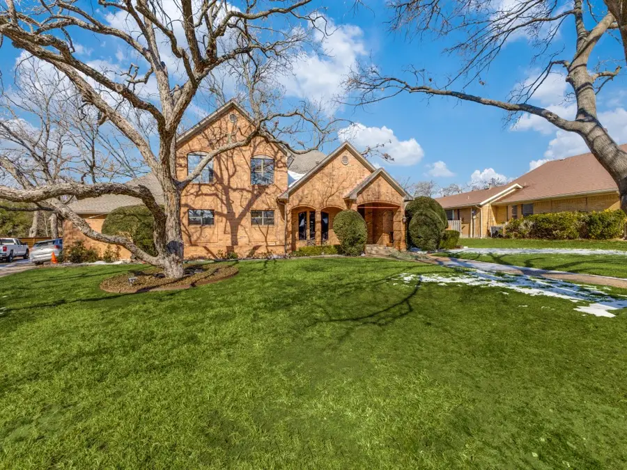 9915 Wood Forest Drive, Dallas, TX 75243 - Image #2