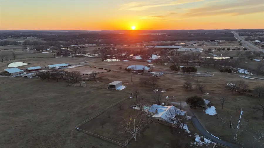 11362 E Highway 82, Whitesboro, TX 76273 - #3