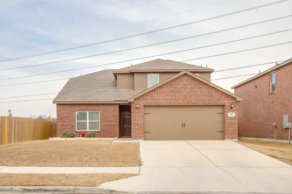 156 Banjo Trail, Newark, TX 76071