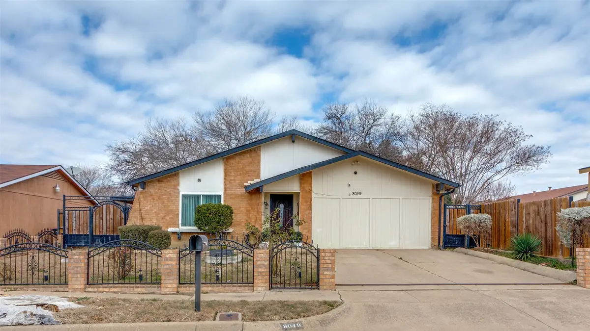 8049 Trimble Drive, Fort Worth, TX 76134 - #1