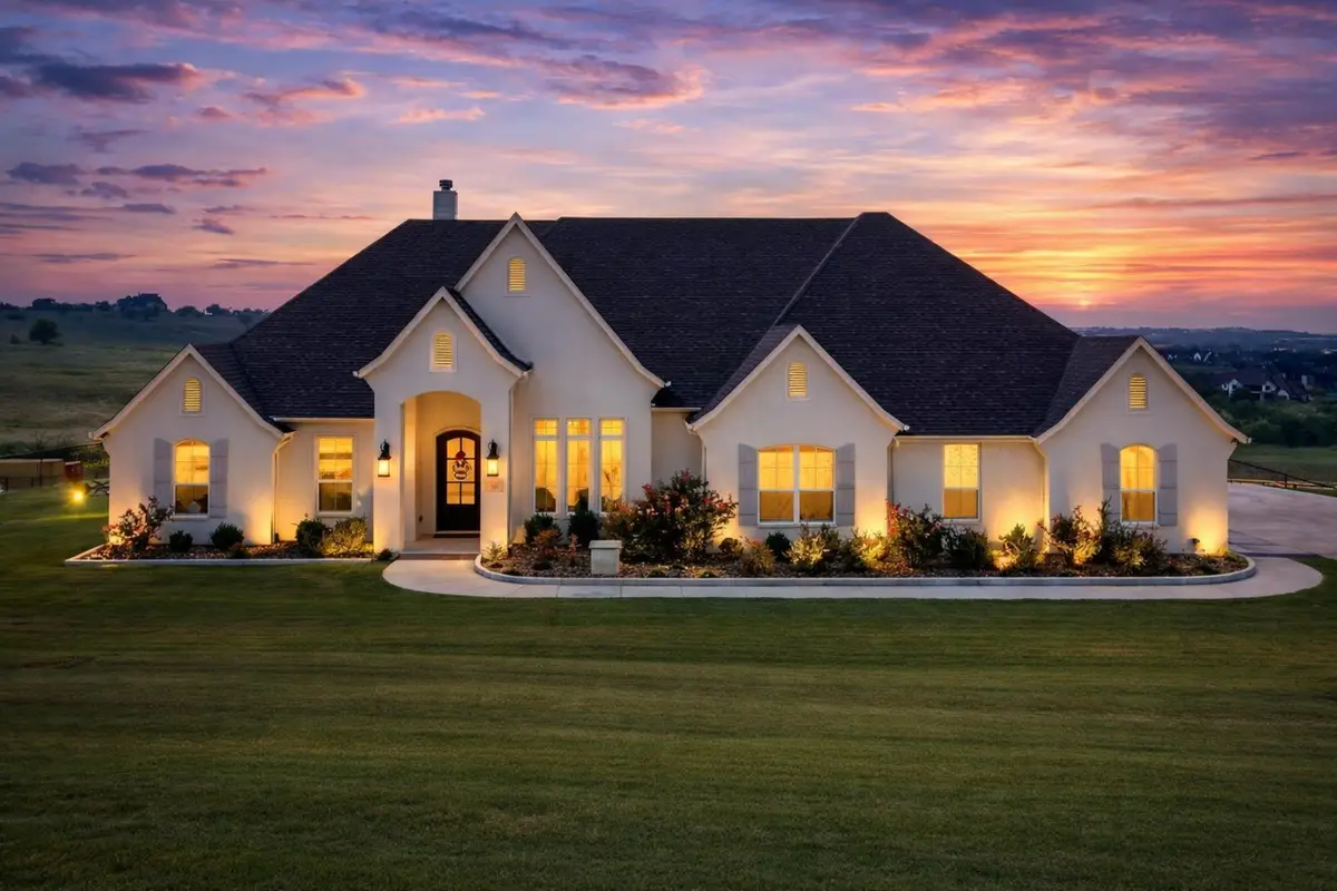 153 Overlook Drive, Aledo, TX 76008 - Image #1