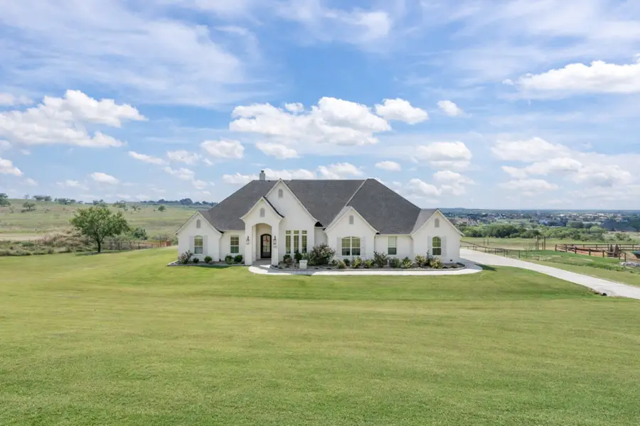 153 Overlook Drive, Aledo, TX 76008 - Image #2