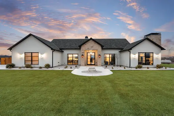 7290 Tom Trail, Krum, TX 76249