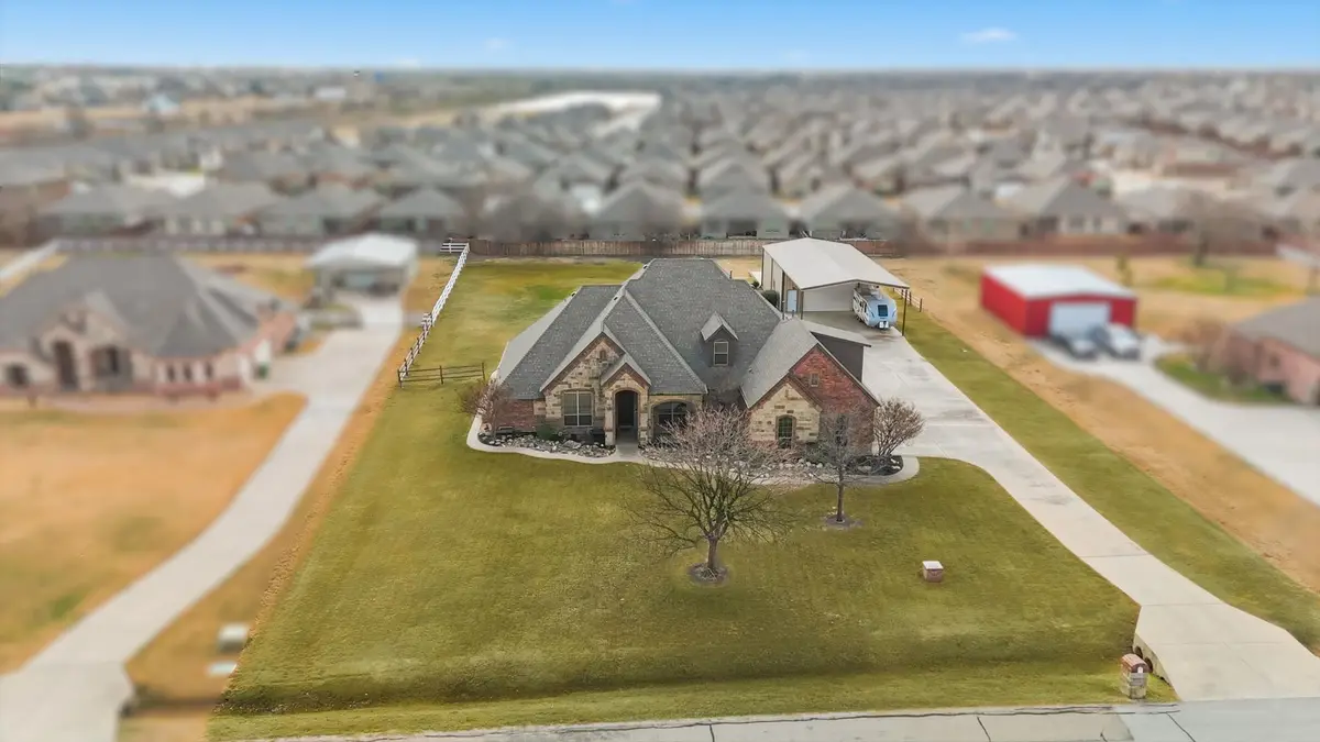 209 Lonesome Prairie Trail, Haslet, TX 76052 - Image #1