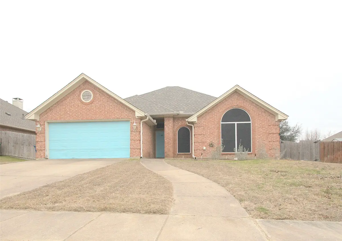 1804 Sand Stone Drive, Sanger, TX 76266 - Image #1