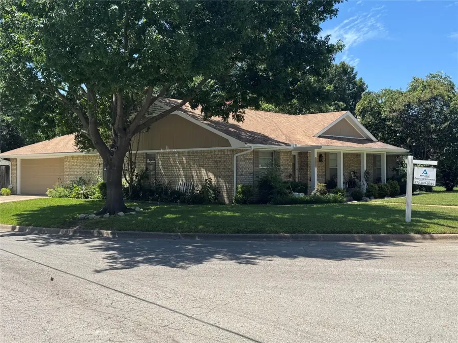 101 Noel Street, Waxahachie, TX 75165 - #2