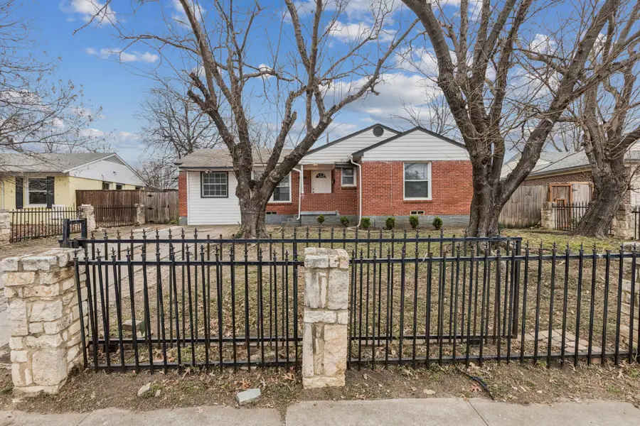 10710 Joaquin Drive, Dallas, TX 75228 - Image #3