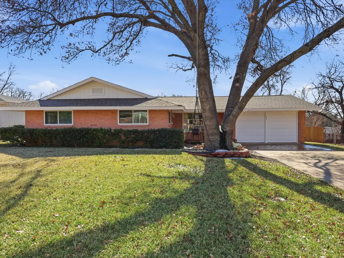 3109 Covert Avenue, Fort Worth, TX 76133 - Image #1
