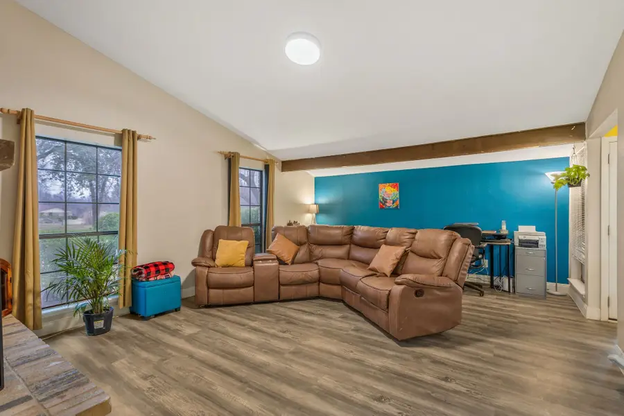 3418 Meadow Oaks Drive, Garland, TX 75043 - #3