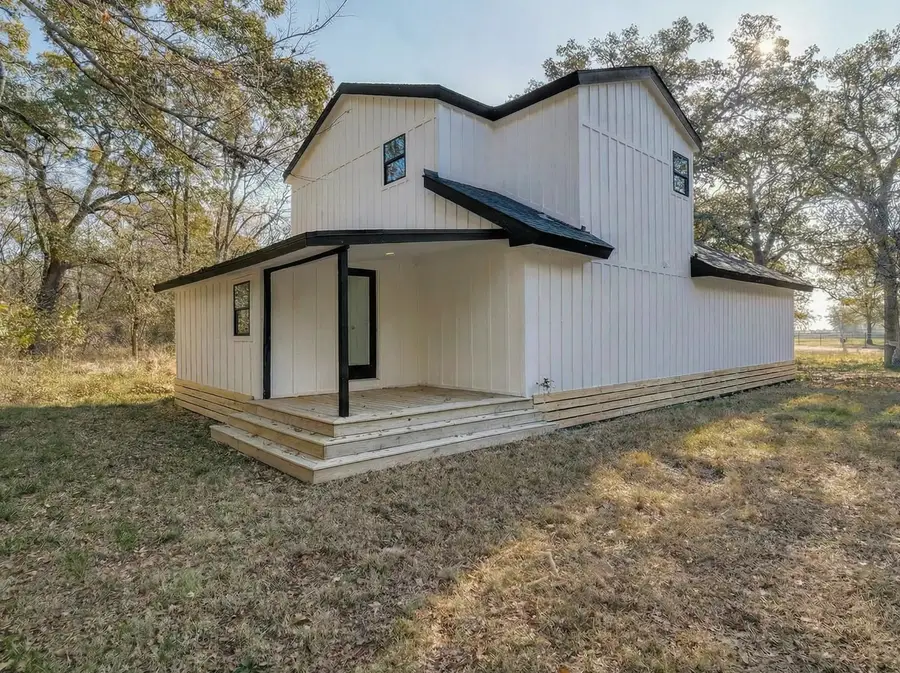 250 Skyview, Point, TX 75472 - Image #3