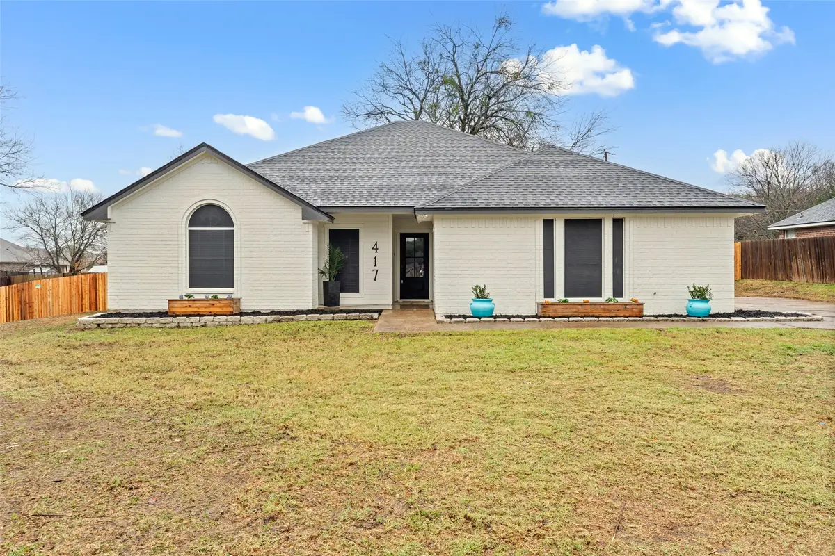 417 E Spring Valley Road, Hewitt, TX 76643 - Image #1