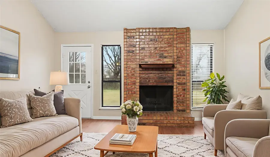 325 Juniper Drive, Arlington, TX 76018 - Image #3