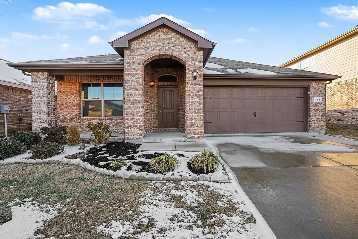 704 Buzzard Lake Trail, Fort Worth, TX 76120 - Image #1