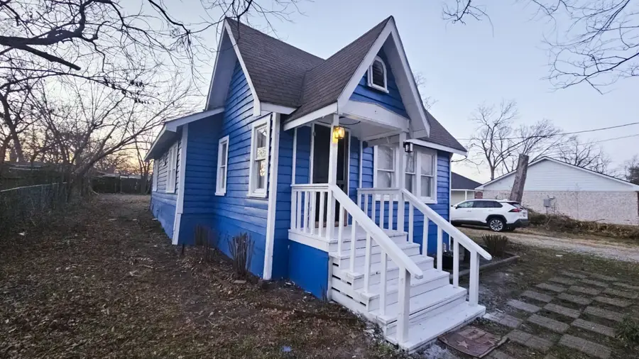 1007 Willow Street, Bonham, TX 75418 - #2