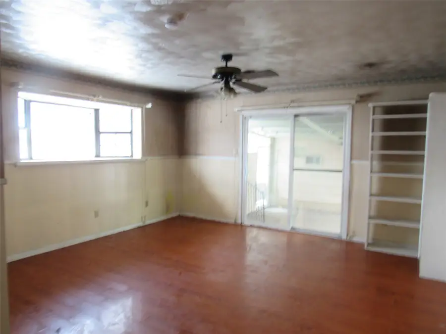 2131 Hermanson Drive, Waco, TX 76710 - Image #3