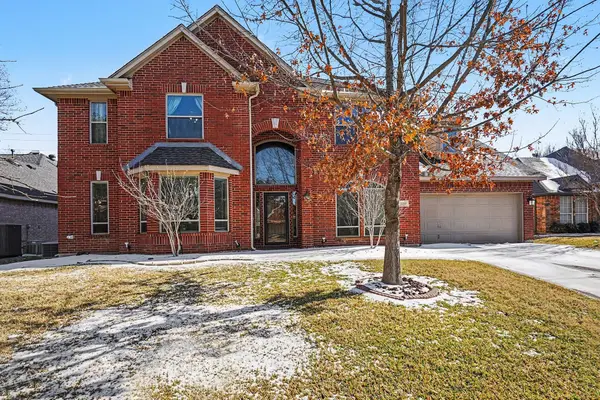 6707 Canyon Crest Drive, Fort Worth, TX 76132