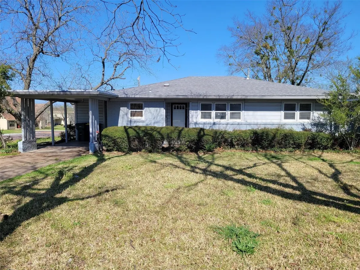 2419 N Shannon Street, Sherman, TX 75092 - Image #1