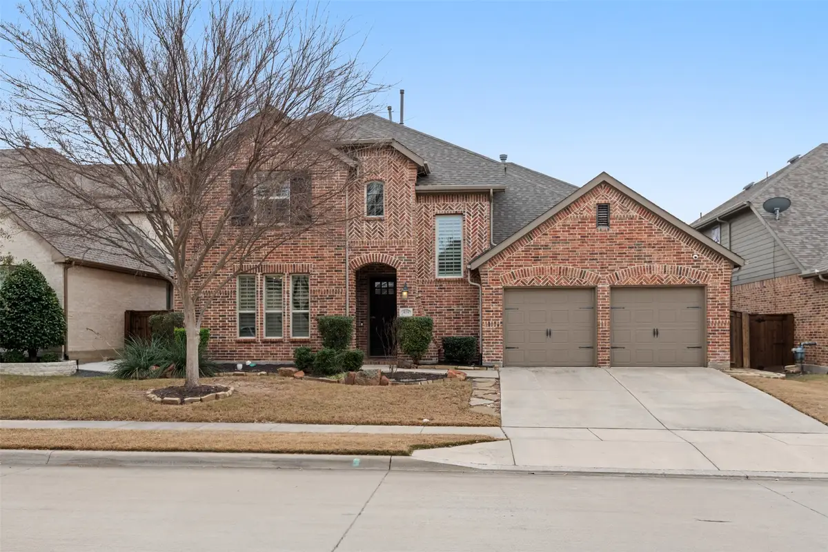 416 Lomax Lane, Fort Worth, TX 76131 - Image #1