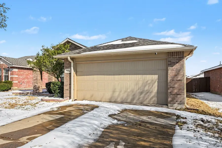 9016 Adler Trail, Fort Worth, TX 76179 - Image #2