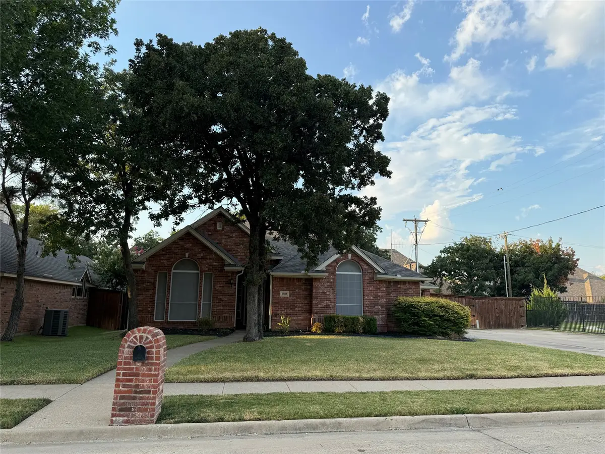 9005 Trails Edge Drive, North Richland Hills, TX 76182 - Image #1