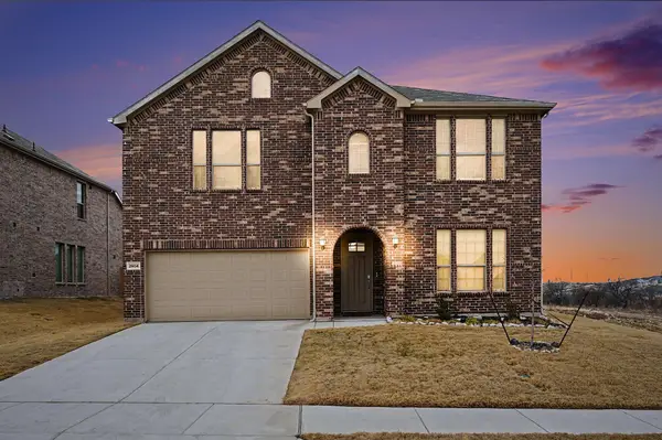 2904 Brainerd Drive, Fort Worth, TX 76179
