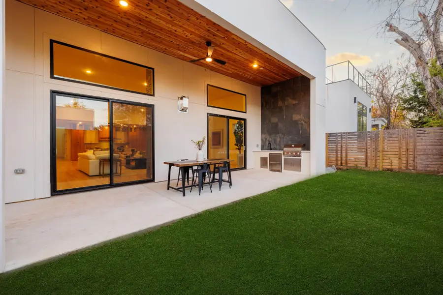 3940 N Crest Haven Road, Dallas, TX 75209 - Image #2