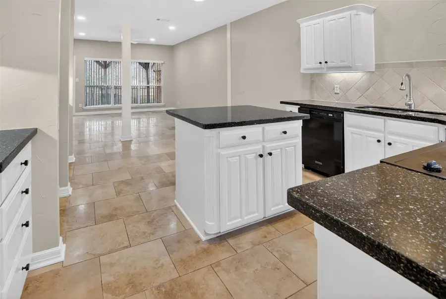 2122 Clear Lake Road, Weatherford, TX 76087 - #3