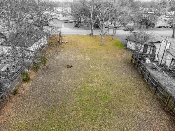 1111 N Douglas Avenue #Lot 2, Cleburne, TX 76033