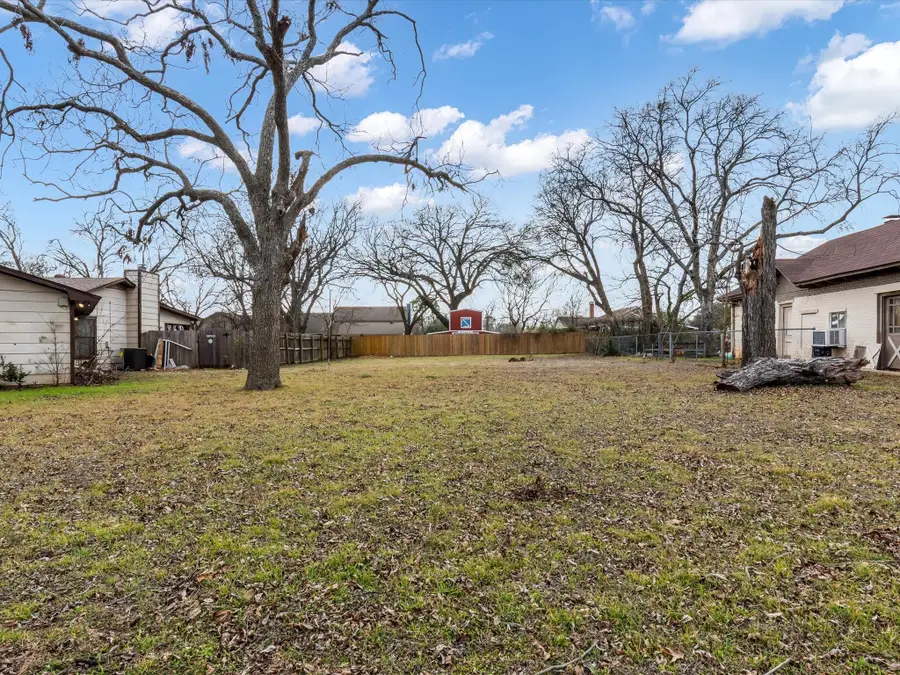1111 N Douglas Avenue #Lot 2, Cleburne, TX 76033 - Image #2