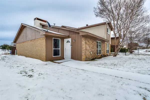 1402 S Carrier Parkway #110, Grand Prairie, TX 75051