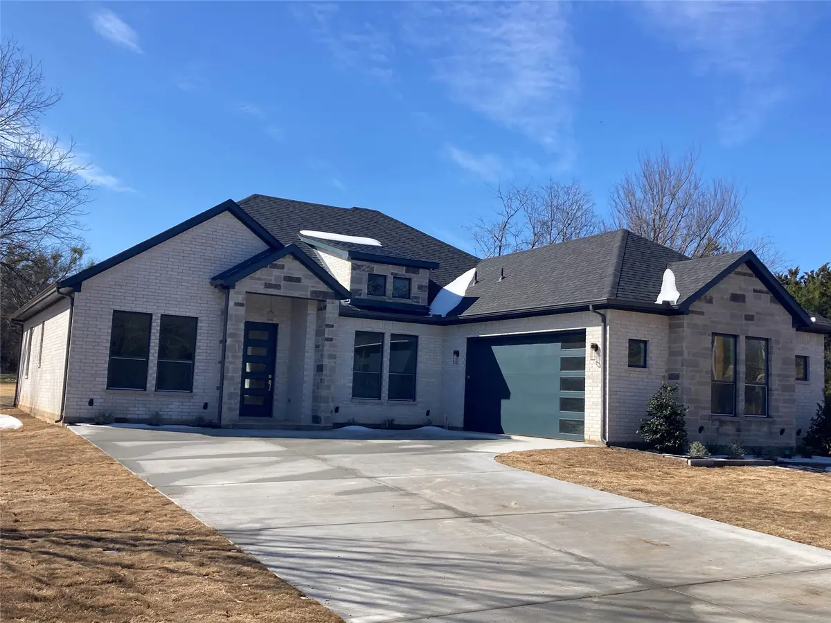 39290 Cedar Trail, Whitney, TX 76692 - Image #1