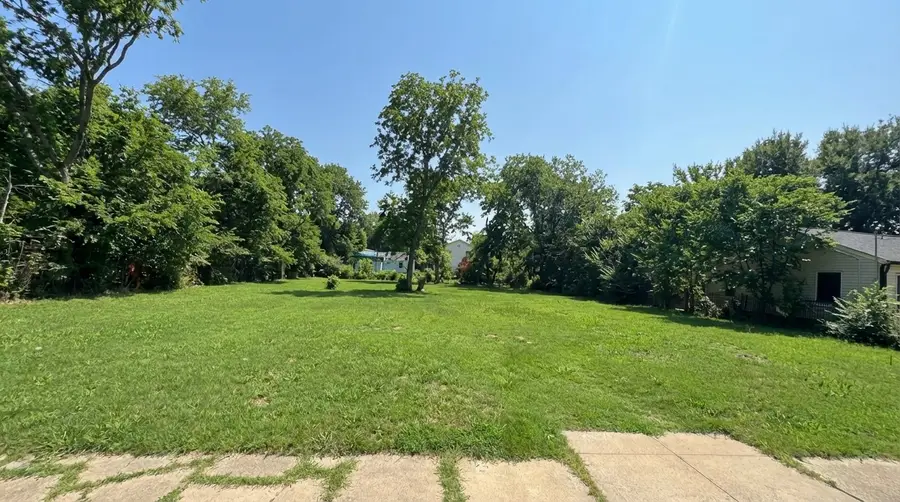 4305 Falls Drive, Dallas, TX 75211 - Image #2