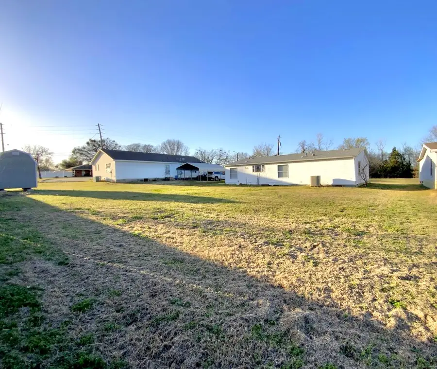 1002 Willow Street, Mexia, TX 76667 - #2