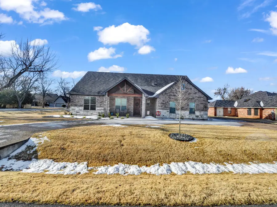 5418 Wedgefield Road, Granbury, TX 76049 - Image #2