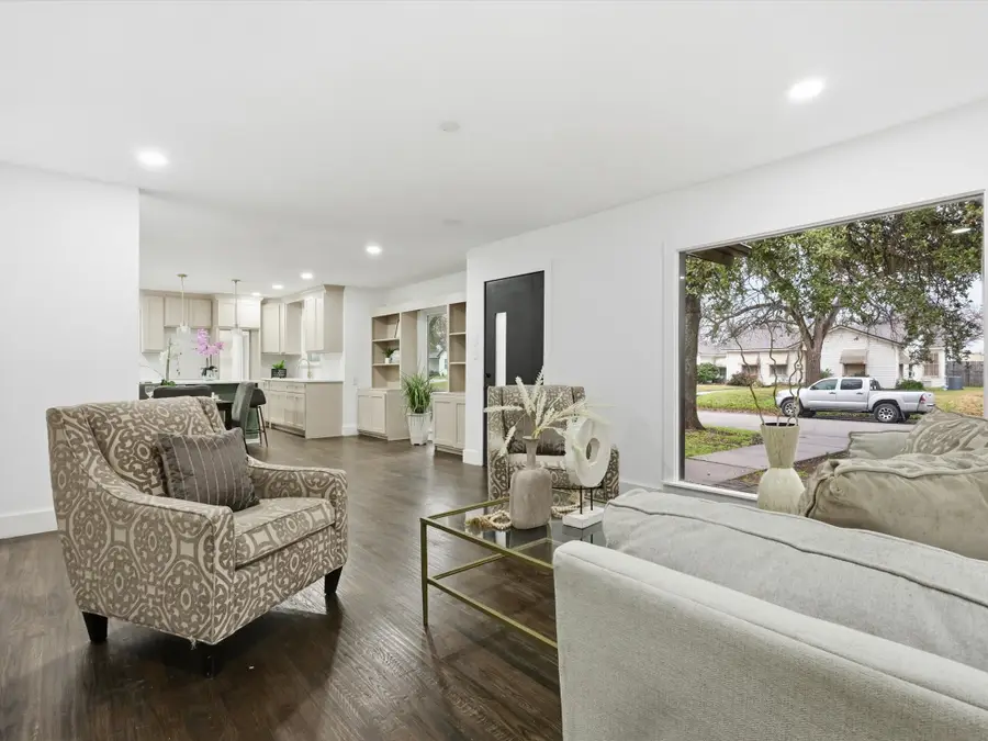 6624 Reeves Street, Richland Hills, TX 76118 - Image #2