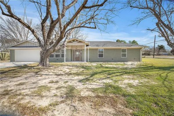 128 N Osborn Street, Alba, TX 75410