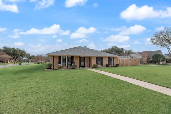 602 Greensprings Street, Highland Village, TX 75077