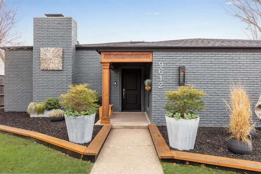 9612 Whitehurst Drive, Dallas, TX 75243 - Image #2