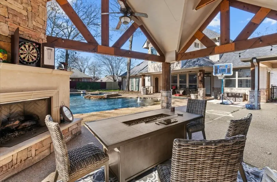 3815 Holly Ridge Drive, Longview, TX 75605 - Image #3