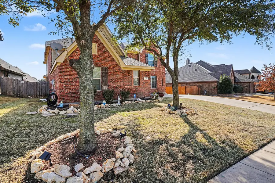 5637 Wills Creek Lane, Fort Worth, TX 76179 - Image #3